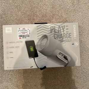 JBL BLUETOOTH SPEAKER